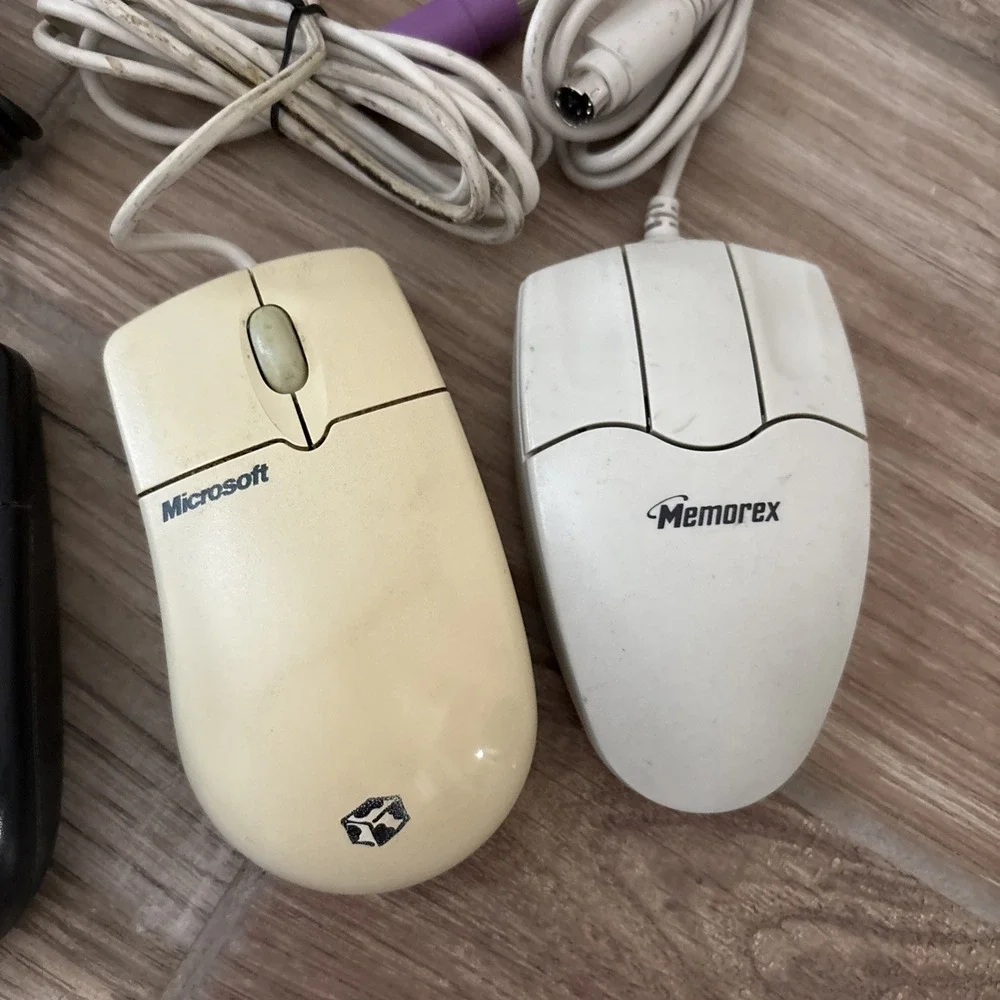 Microsoft product lot